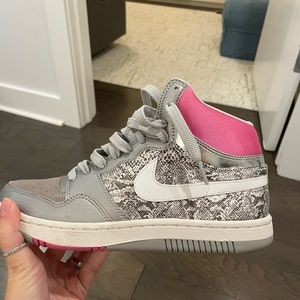 Nike high top court force custom